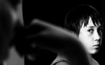 Kurzfilm: I Love Sarah Jane | Ein Junge schwärmt für ein Mädchen