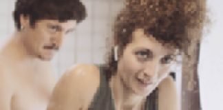 Kurzfilm und Musikvideo: Rusos Blancos – Insuficiente Kurzfilm und Musikvideo: Rusos Blancos - Insuficiente