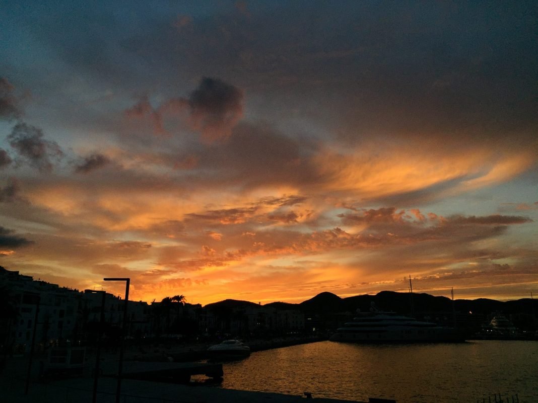 Foto: Der Hafen von Ibiza
